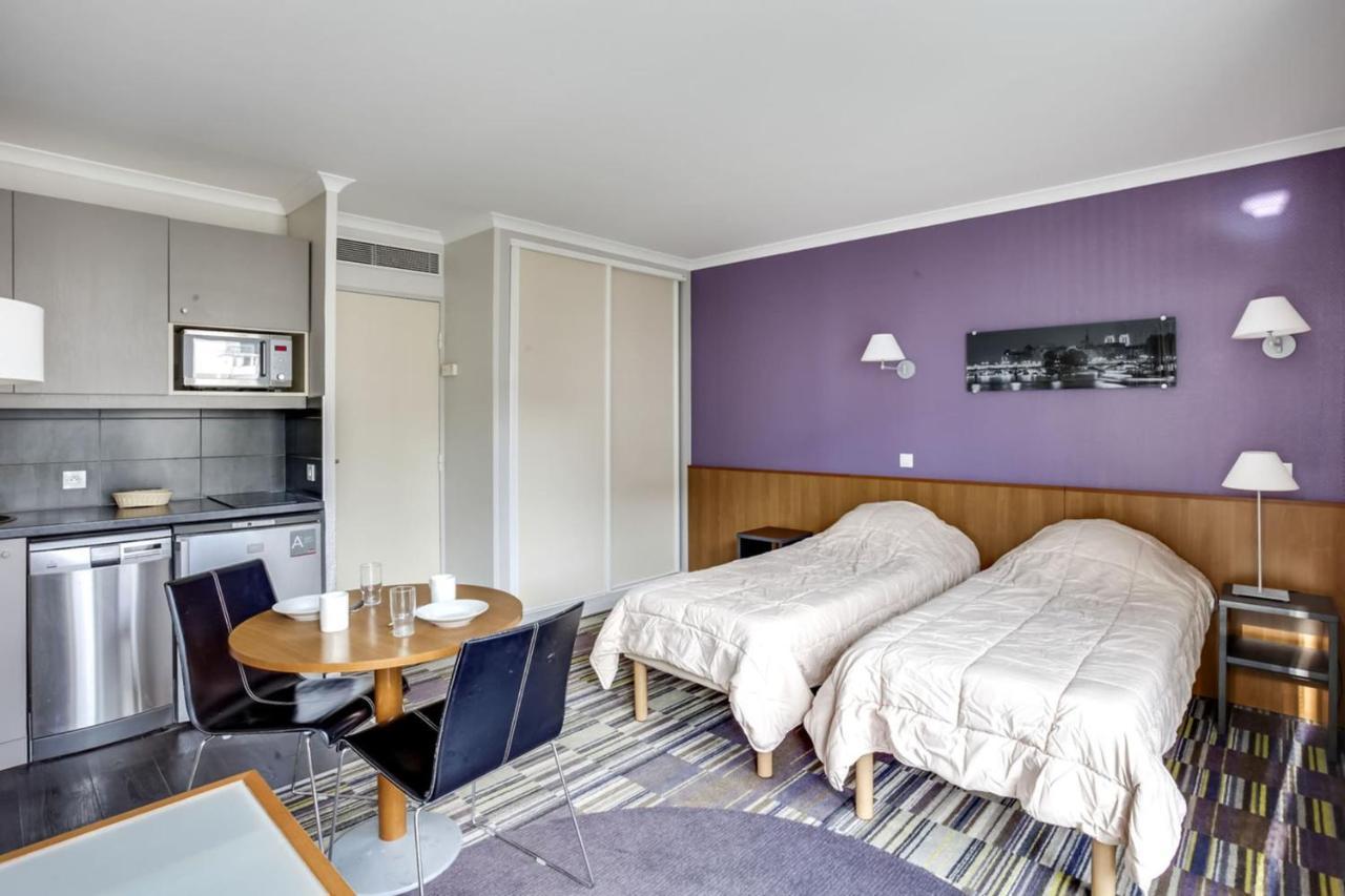 Guestready - Studio Cosy Pres Du Metro Issy-les-Moulineaux Exteriör bild