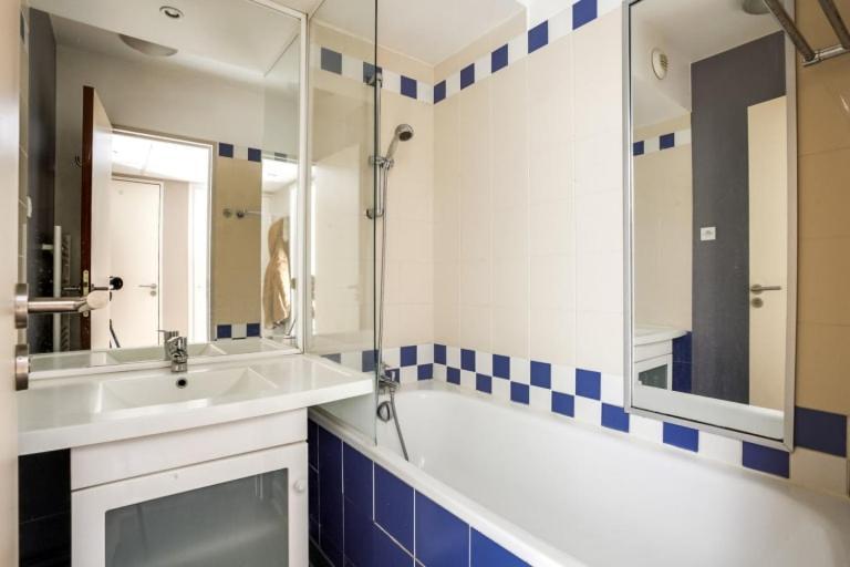 Guestready - Studio Cosy Pres Du Metro Issy-les-Moulineaux Exteriör bild