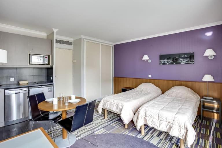 Guestready - Studio Cosy Pres Du Metro Issy-les-Moulineaux Exteriör bild